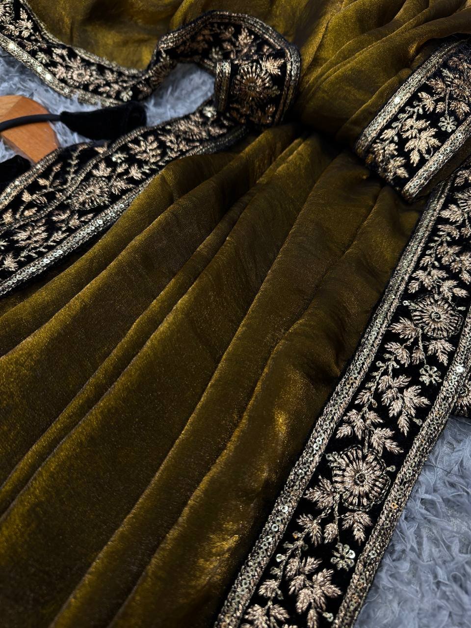 Women's Luxe Olive-Gold Silk Saree with Heavily Embellished Blouse & Border – Ideal for Evening, Wedding & Reception Wear - Image 3